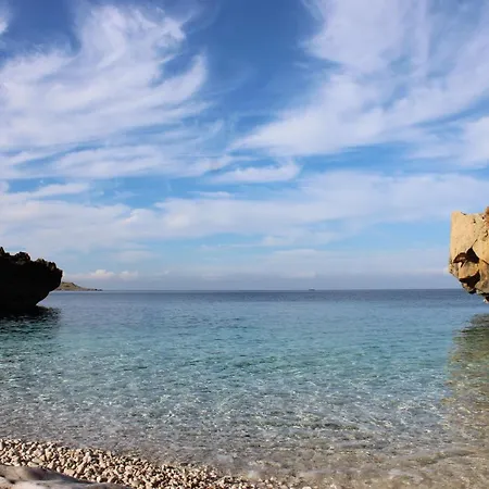 Selene Bed & Breakfast